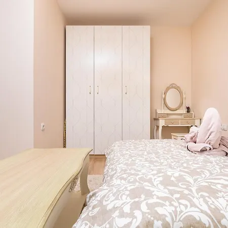 Bright & Cozy 1bd Flat With A Terrace And Parking Φιλιππούπολη