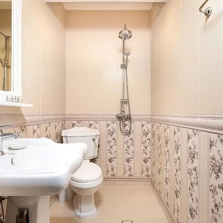 アパート Bright & Cozy 1bd Flat With A Terrace And Parking By Flat Mаnager プロヴディフ