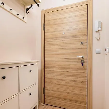 Apartment Bright & Cozy 1bd Flat With A Terrace And Parking By Flat Mаnager *